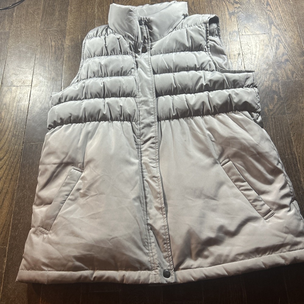 J Jill Down Puffer Vest Womens Size Medium Light Gray Zip Snap Up
